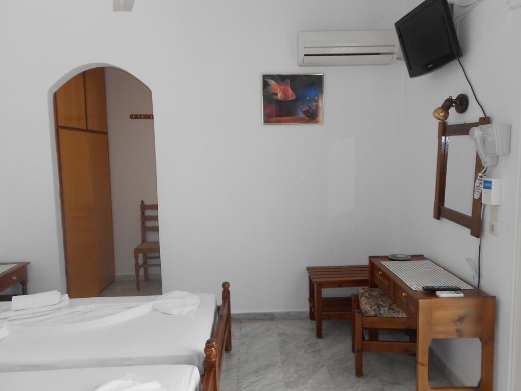 Zorbas Hotel Pythagoreio  Phòng bức ảnh