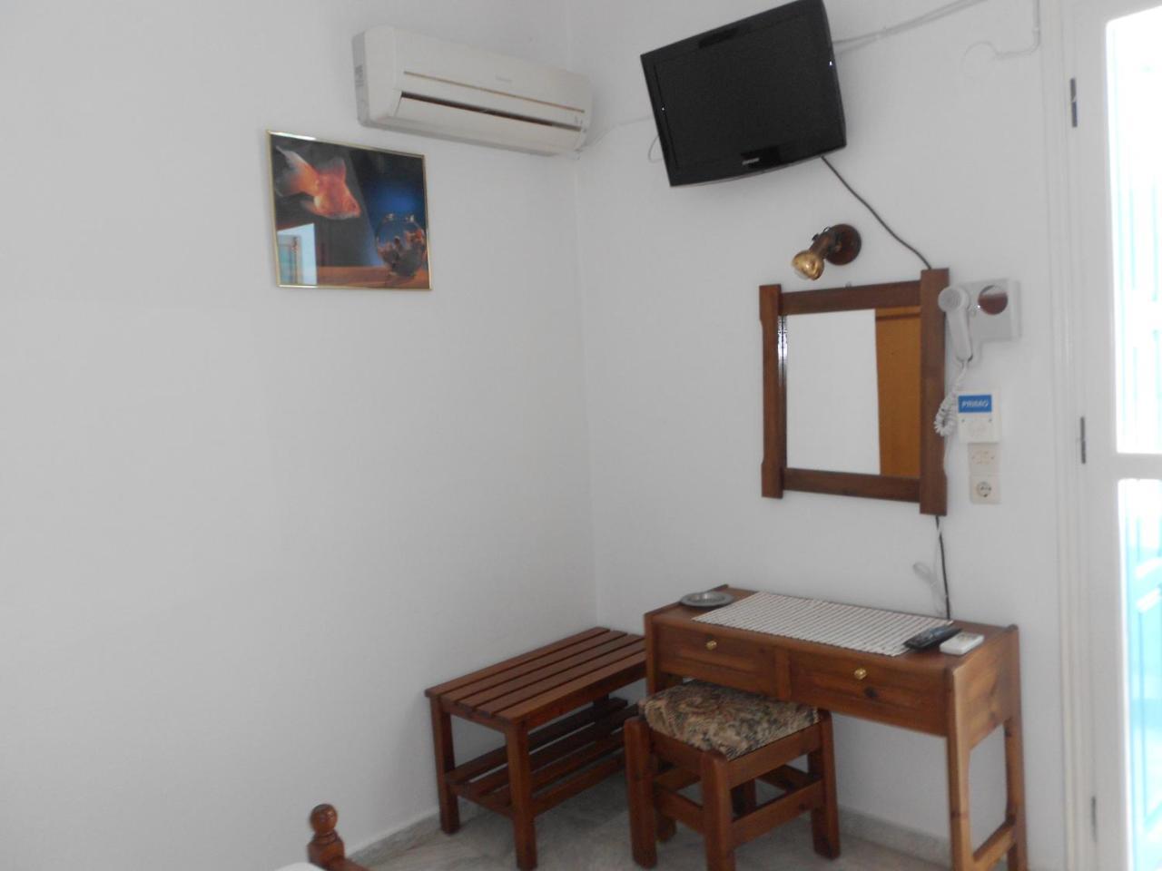Zorbas Hotel Pythagoreio  Ngoại thất bức ảnh